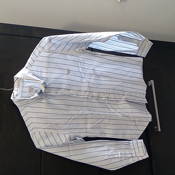 Armani teen size 8 button down dress shirt - Picture 1 of 8